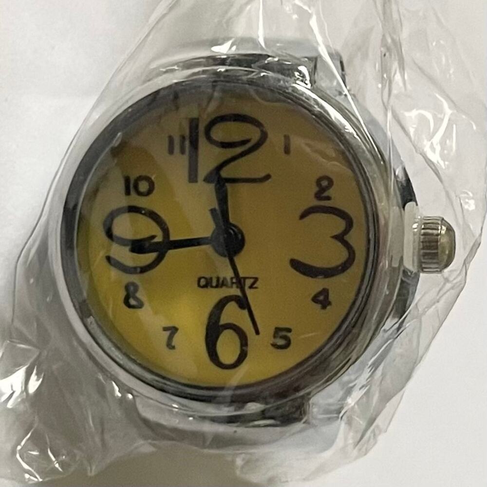 Retro Silver with Yellow Stainless Steel Stretch Band Quartz Movement Ring Watch